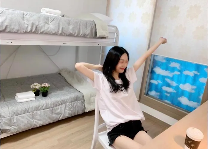 Despacito Oasis - 2 Private Bathroom Max 6 Beds 서울특별시