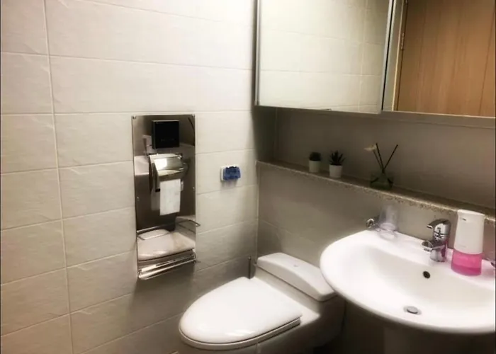 아파트 Despacito Oasis - 2 Private Bathroom Max 6 Beds *